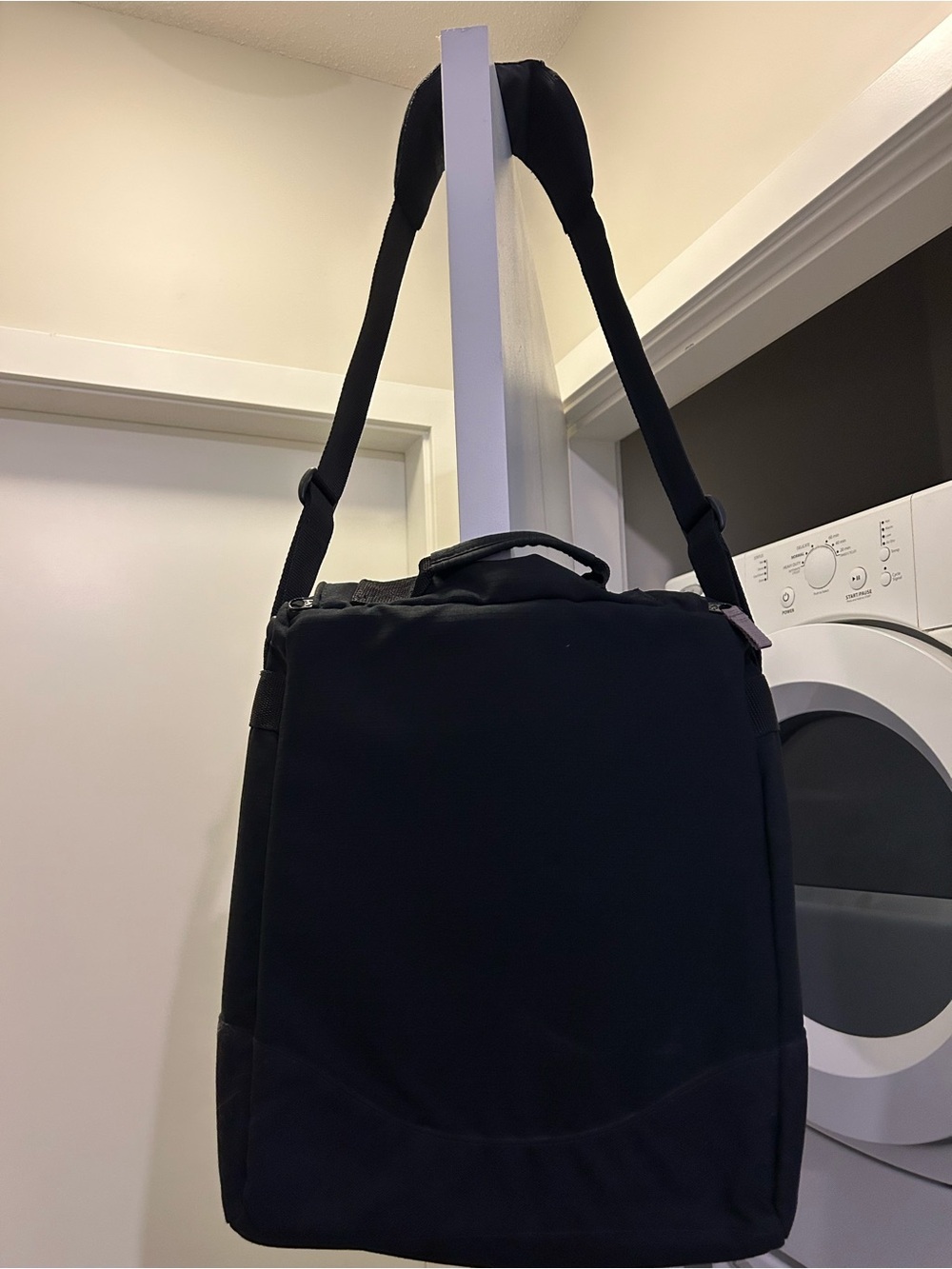 Jansport Black Shoulder Backpack Bag - Picture 2 of 3